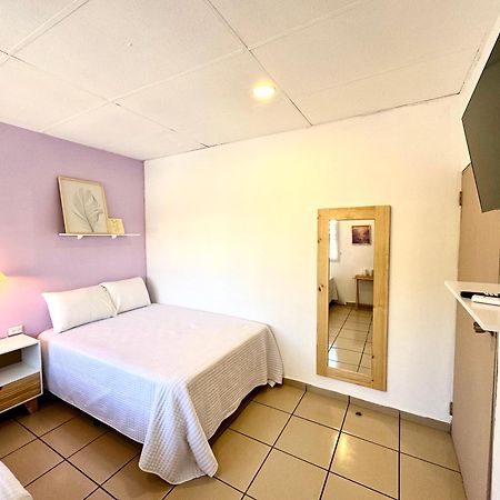 Casa Serena B&B Santa Tecla Екстер'єр фото