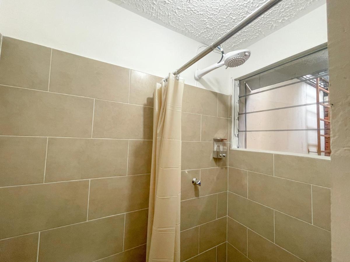 Casa Serena B&B Santa Tecla Екстер'єр фото