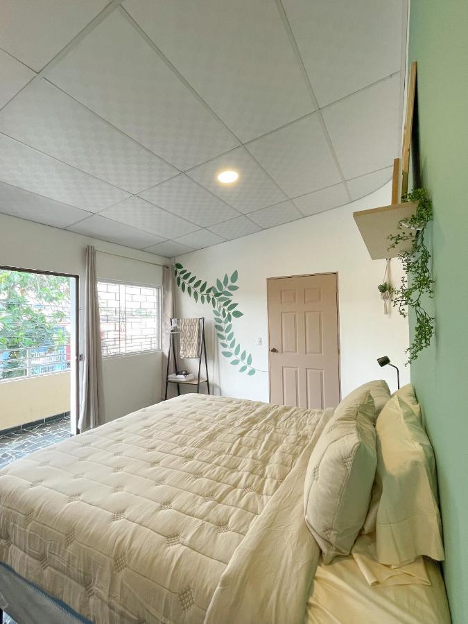 Casa Serena B&B Santa Tecla Екстер'єр фото