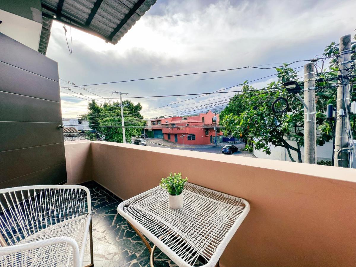Casa Serena B&B Santa Tecla Екстер'єр фото