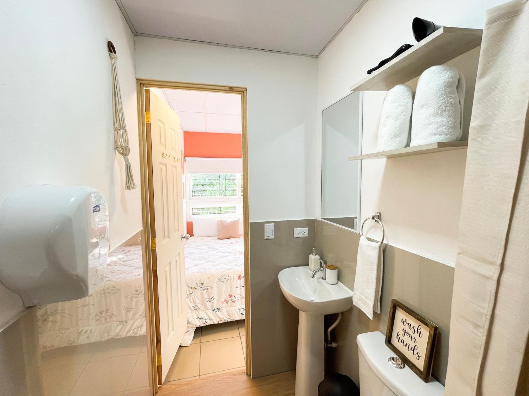 Casa Serena B&B Santa Tecla Екстер'єр фото