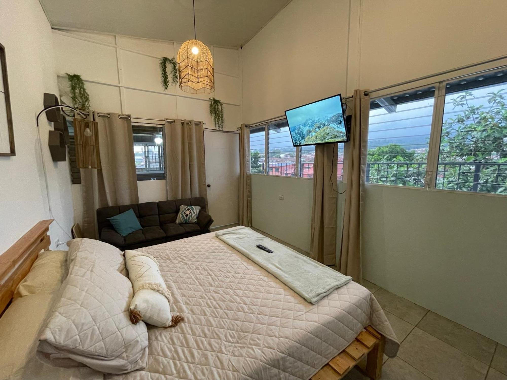 Casa Serena B&B Santa Tecla Екстер'єр фото