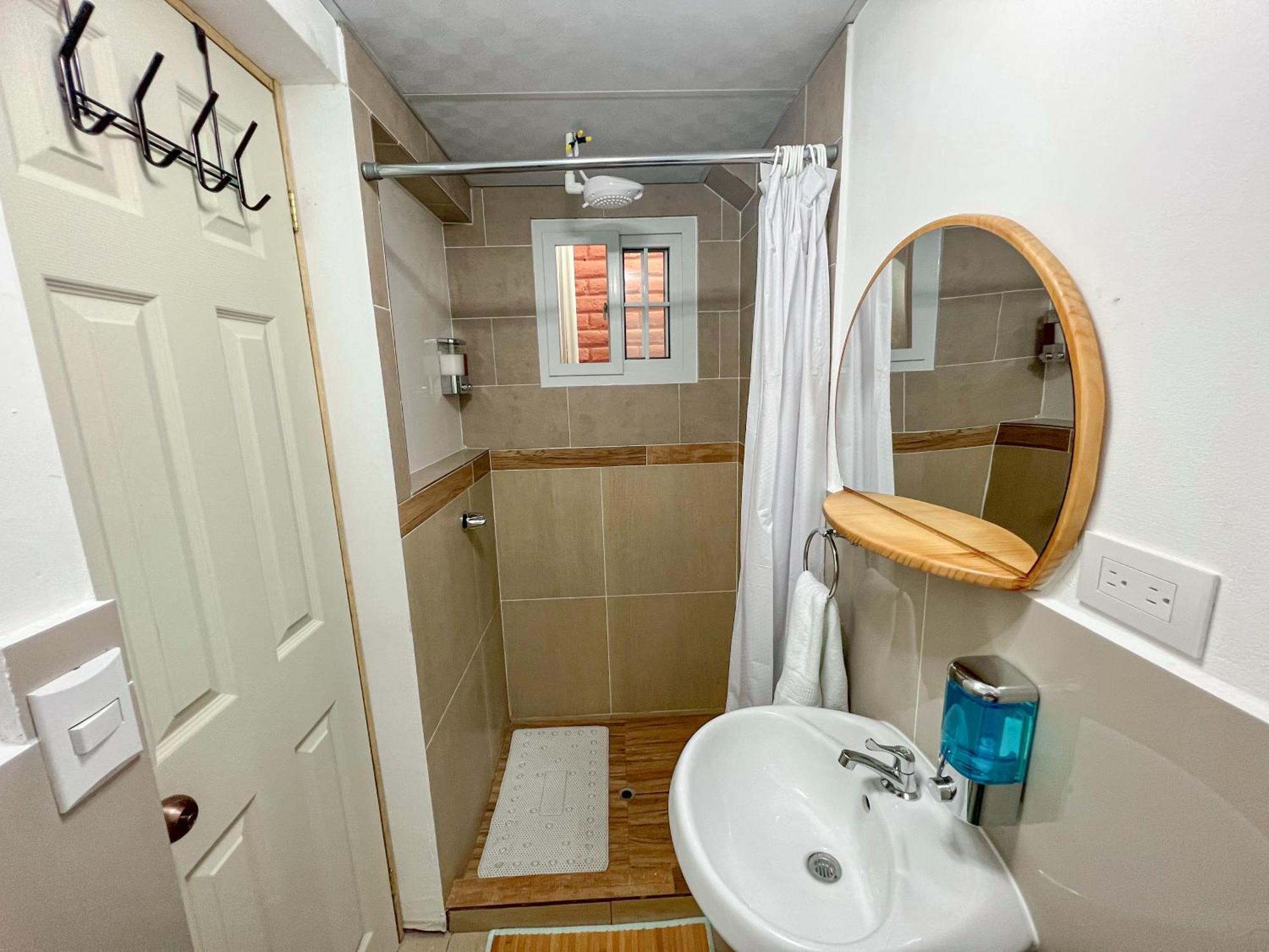 Casa Serena B&B Santa Tecla Екстер'єр фото